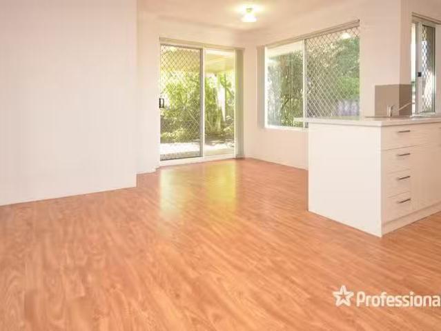 House for rent in Carlisle, Western Australia