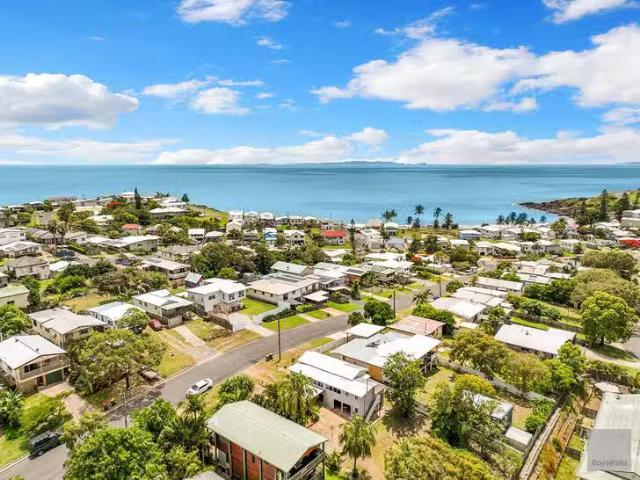 House for rent in Cooee Bay, Queensland