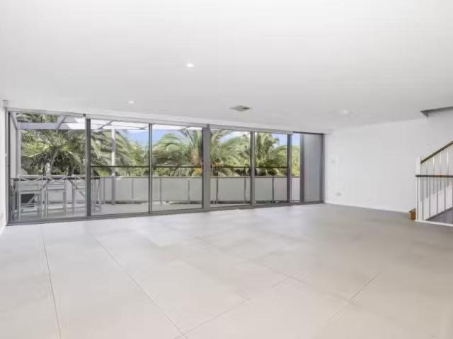 Apartment for rent in The Entrance North, New South Wales