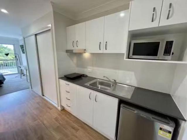 Apartment for rent in Toombul, Queensland