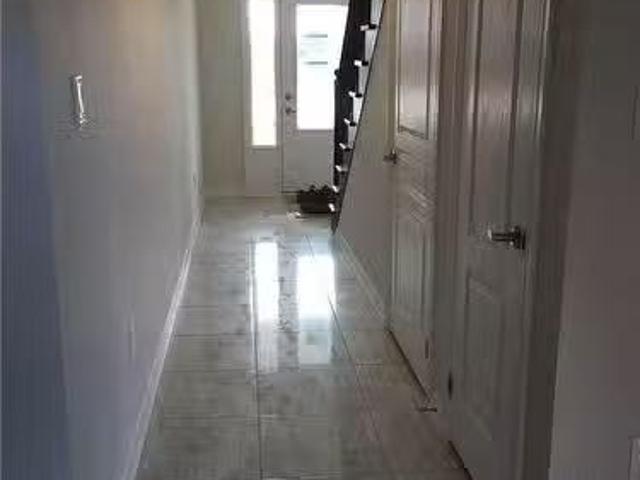 Condo for rent in Georgina, Ontario