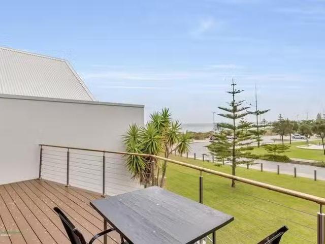 Apartment for rent in Parklands, Western Australia