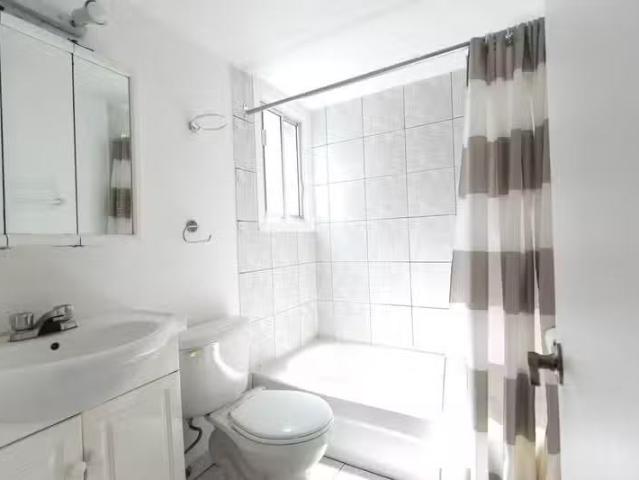 Condo for rent in St. Leonard's, Quebec