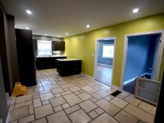 Apartment for rent in Ancaster, Ontario
