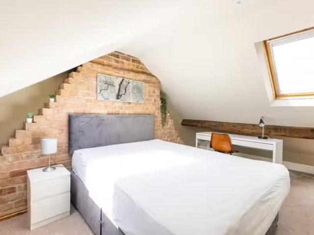 House for rent in New Bilton, Warwickshire
