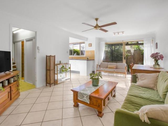 Apartment for sale in Kings Creek, Queensland