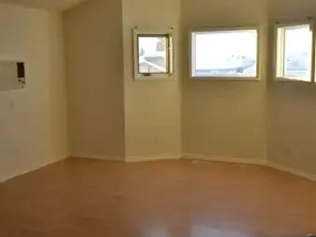 Apartment for rent in Northwest, Alberta
