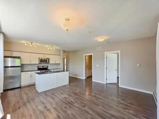 Apartment for rent in Northwest, Alberta