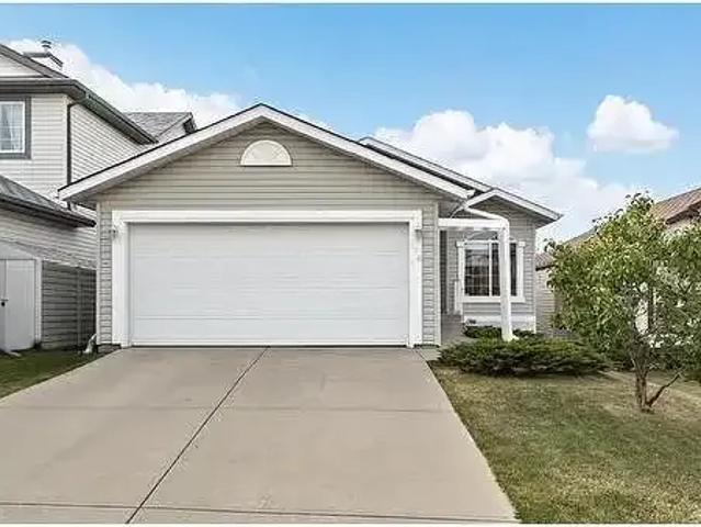 Apartment for rent in Northwest, Alberta