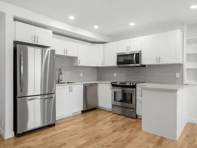 Apartment for rent in Northwest, Alberta