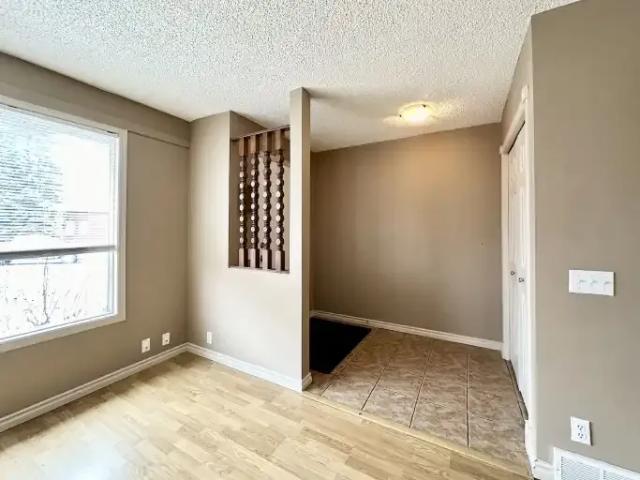 Apartment for rent in Northwest, Alberta