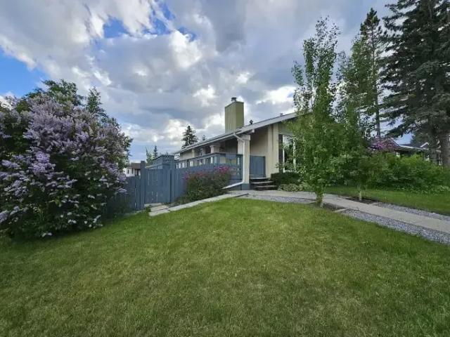 Apartment for rent in Northwest, Alberta