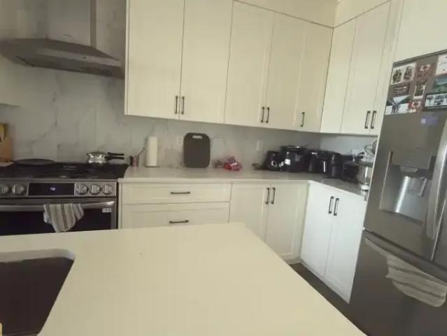 Apartment for rent in Glacier Ridge, Calgary