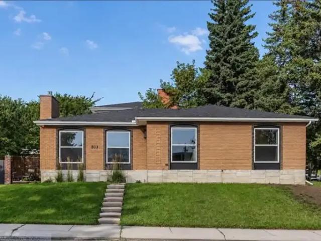 Apartment for rent in Canyon Meadows, Calgary