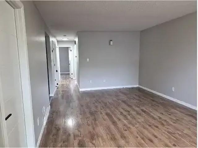Apartment for rent in Thorncliffe, Calgary