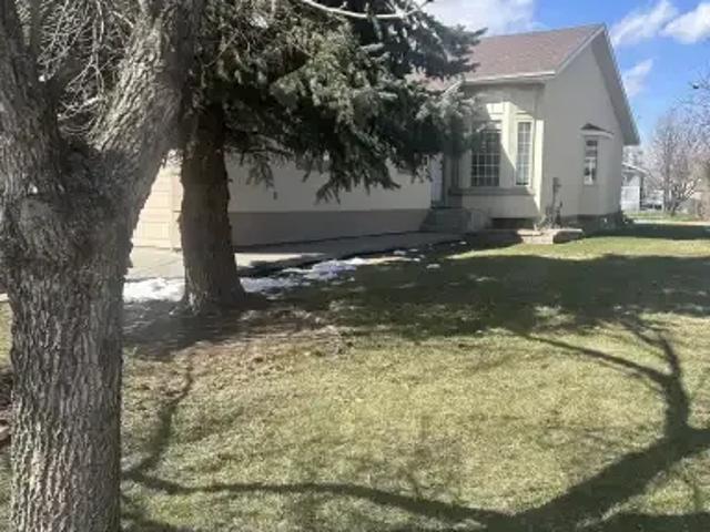 Apartment for rent in Chestermere, Alberta