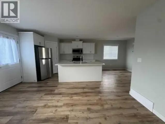 Apartment for rent in Woking, Alberta