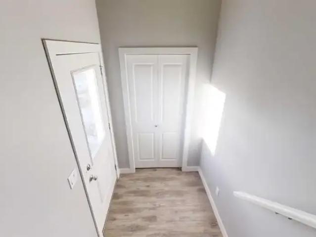 Apartment for rent in Woking, Alberta