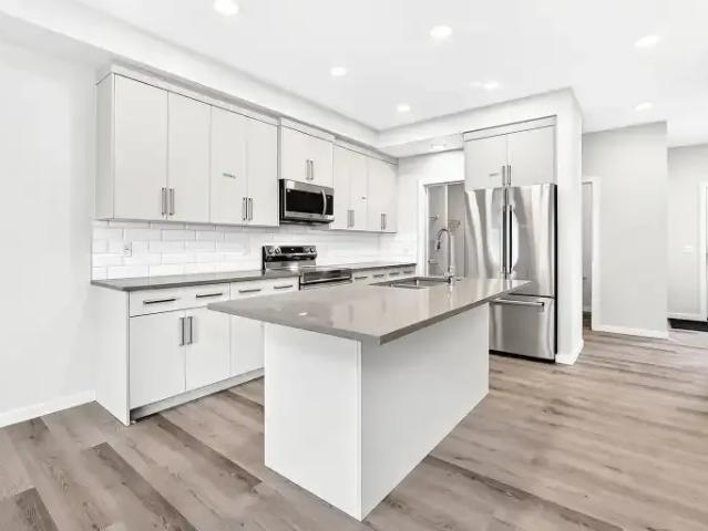 Apartment for rent in Town of Cochrane, Alberta