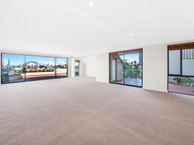 Apartment for rent in Lower North Shore, Sydney