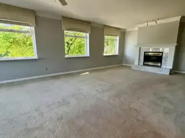 Apartment for rent in Delta, British Columbia