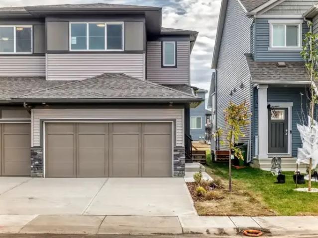 Apartment for rent in Wedgewood, Alberta