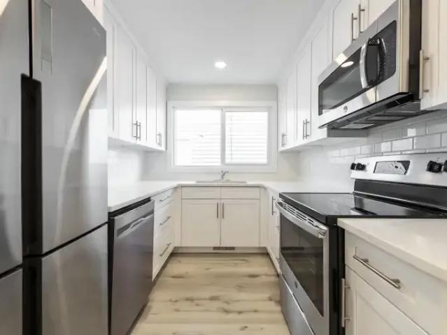 Apartment for rent in Bonnie Doon, Edmonton