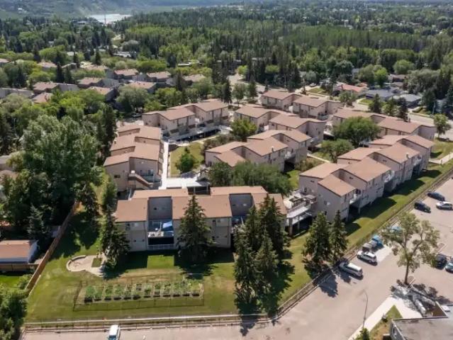 Apartment for rent in Wedgewood, Alberta