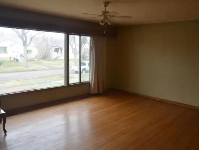 Apartment for rent in Wedgewood, Alberta