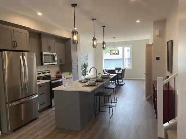 Apartment for rent in Wedgewood, Alberta