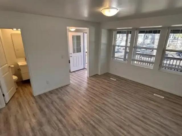 Apartment for rent in Wedgewood, Alberta