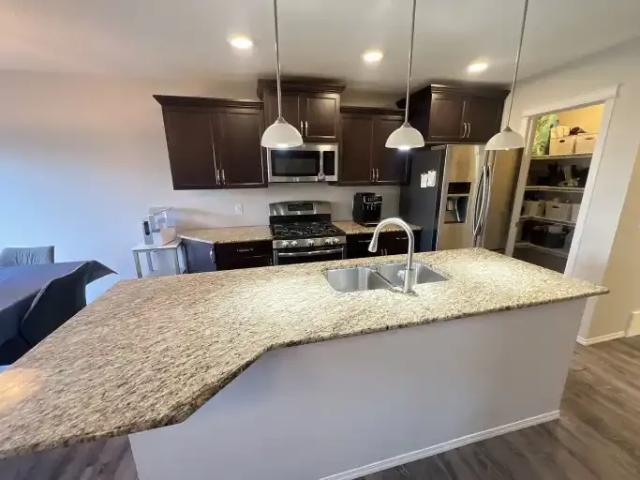 Apartment for rent in Wedgewood, Alberta