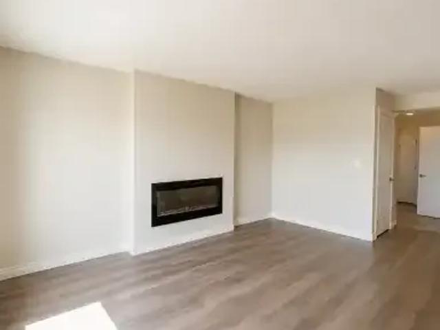 Apartment for rent in Wedgewood, Alberta