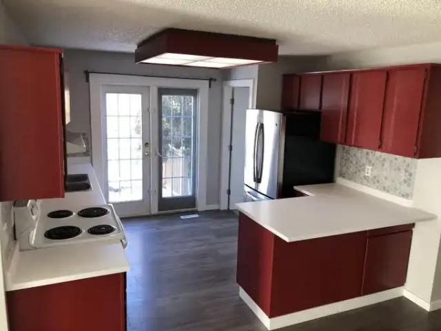 Apartment for rent in Wedgewood, Alberta