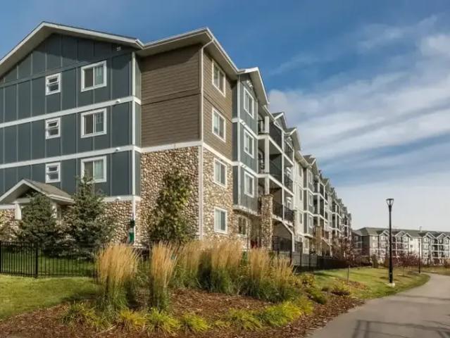 Apartment for rent in Wedgewood, Alberta
