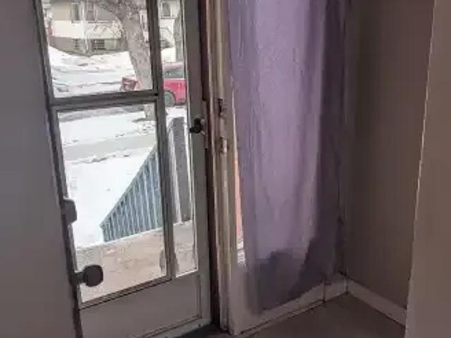 Apartment for rent in Wedgewood, Alberta