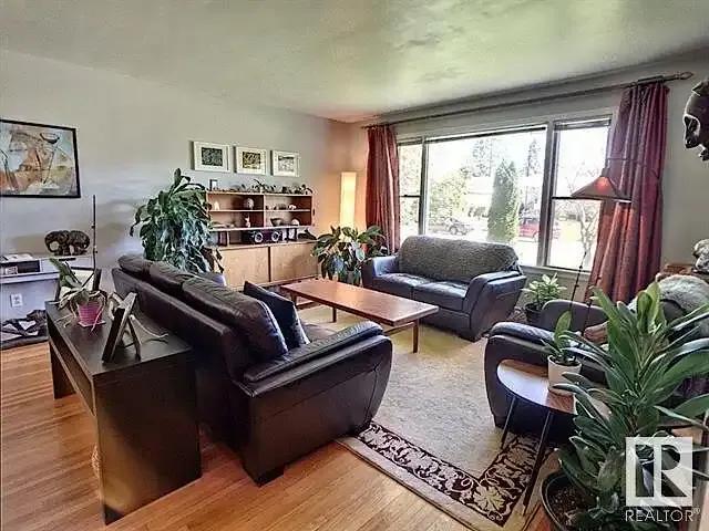 Apartment for rent in Wedgewood, Alberta