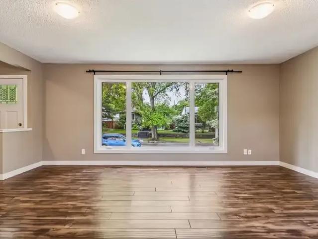 Apartment for rent in Wedgewood, Alberta