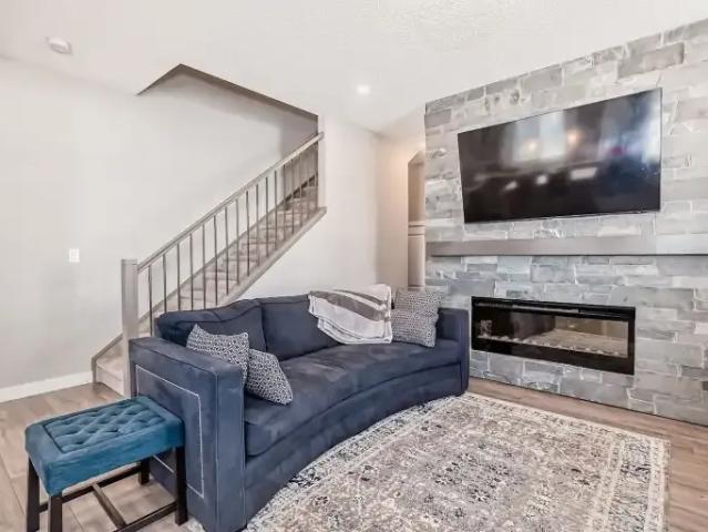 Apartment for rent in Wedgewood, Alberta