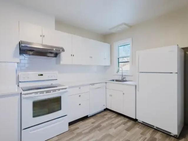 Apartment for rent in Wedgewood, Alberta