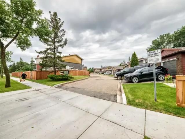 Apartment for rent in Wedgewood, Alberta
