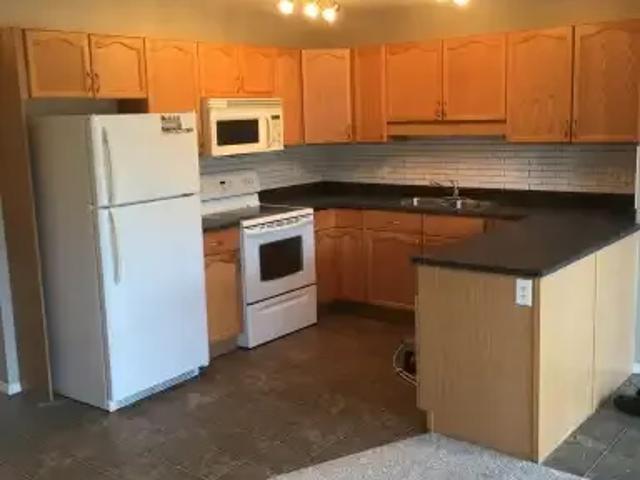 Apartment for rent in Wedgewood, Alberta