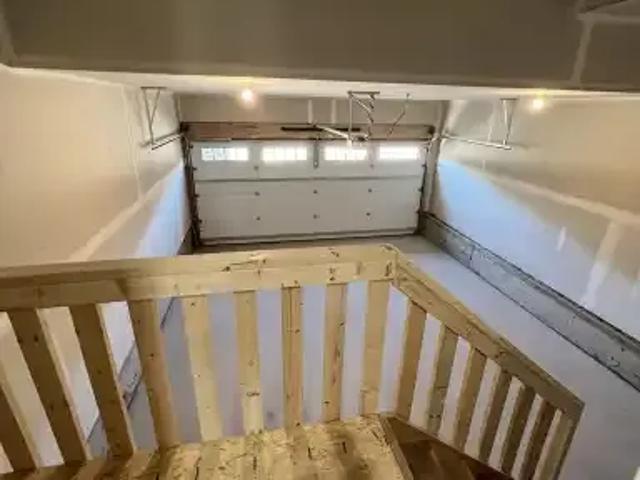 Apartment for rent in Wedgewood, Alberta