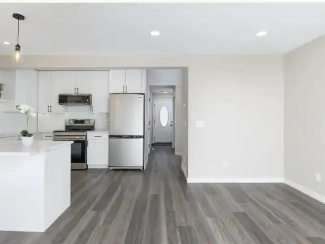 Apartment for rent in Wedgewood, Alberta