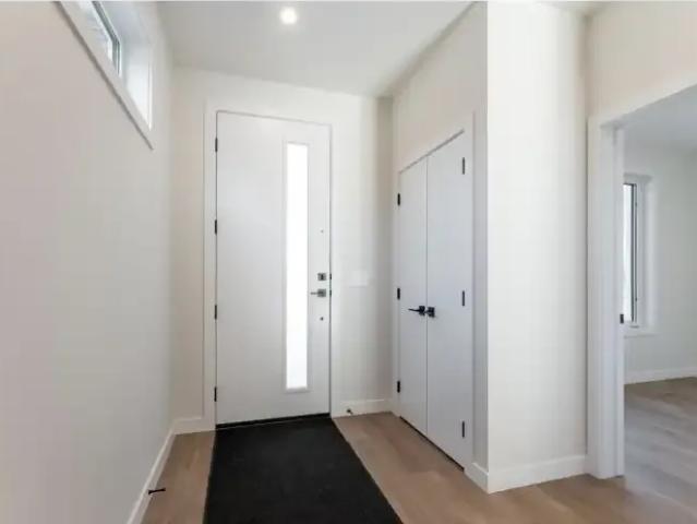 Apartment for rent in Wedgewood, Alberta