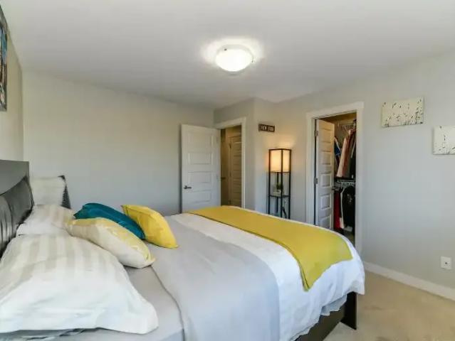 Apartment for rent in Wedgewood, Alberta