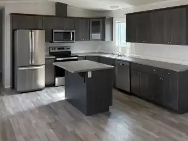 Apartment for rent in Wedgewood, Alberta