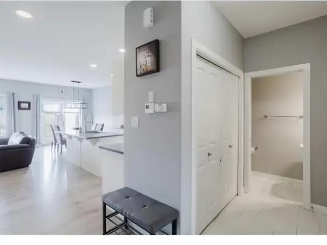 Apartment for rent in Wedgewood, Alberta