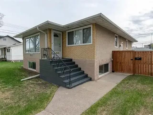 Apartment for rent in Wedgewood, Alberta