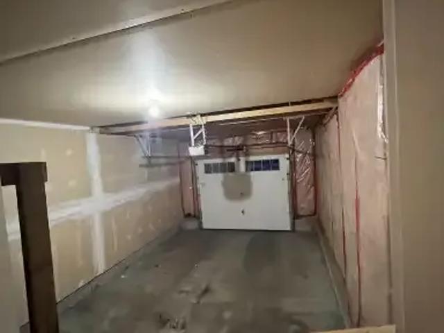 Apartment for rent in Wedgewood, Alberta